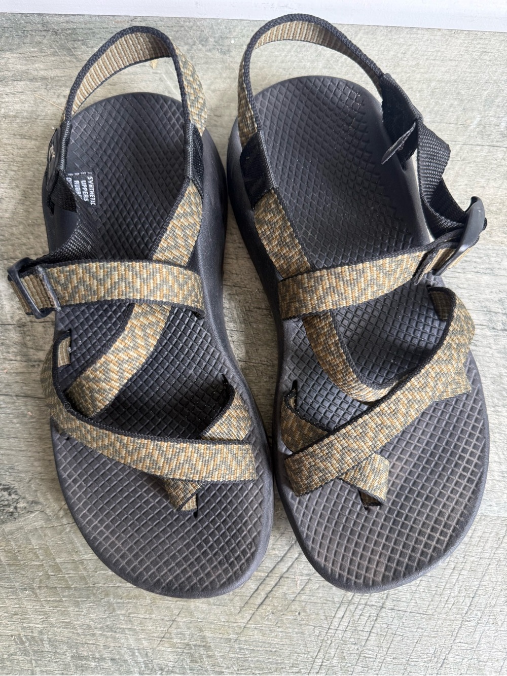 Chaco Women's Z/2 Classic or Z/Cloud 2 Size 8